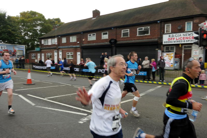 Phil runs through Stirchley during the 2012 Great Birmingham Run