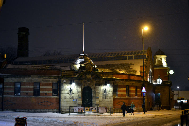 A snowy night at Stirchley Baths