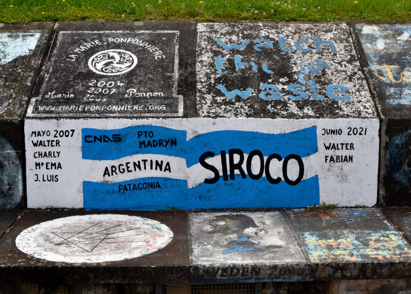 Painting on the harbour walls made by a crew from Argentina